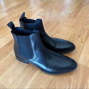 Ankari-Floruss Black Chelsea Boot